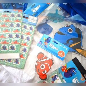 Disney Pixar Finding‎ Dory Gel Window Clings, Bags, Stickers , Labels NEW SEALED